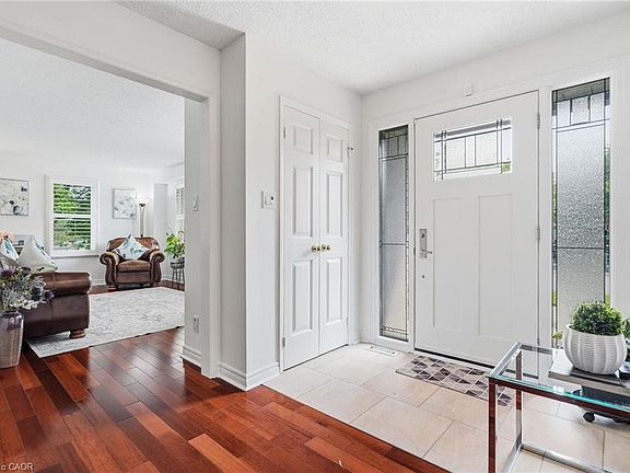 3rd image of 1154 Windrush Dr