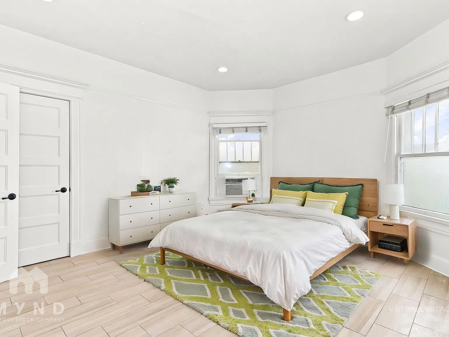 1 bed, 1.0 bath, 550 sqft, $1,650 — Photo 4
