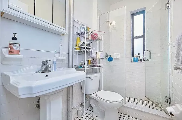 Rented by Corcoran | media 8