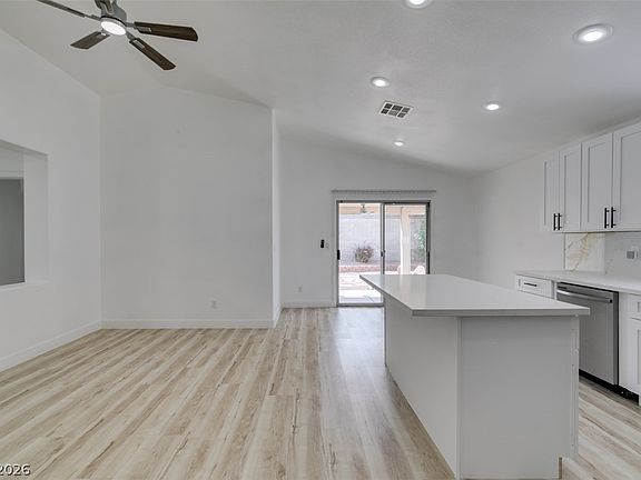 5th image of 9643 Riding Ridge Rd