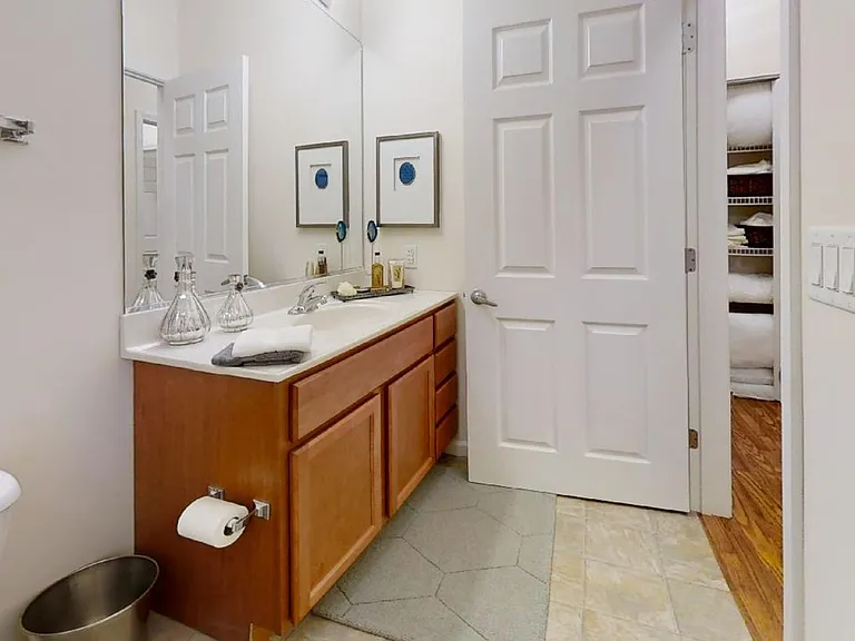 Windsor West | Specials Available — Photo 61