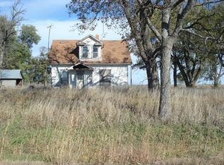 712 14th Ln SW, Burlington, KS 66839