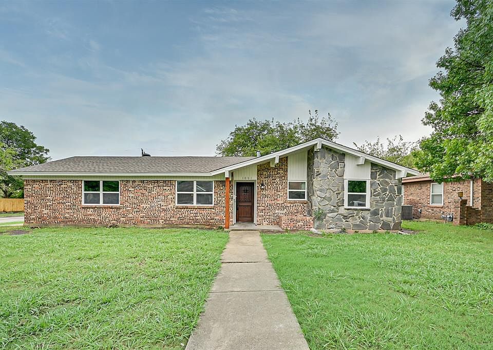 1st image of 1001 Kelley Dr