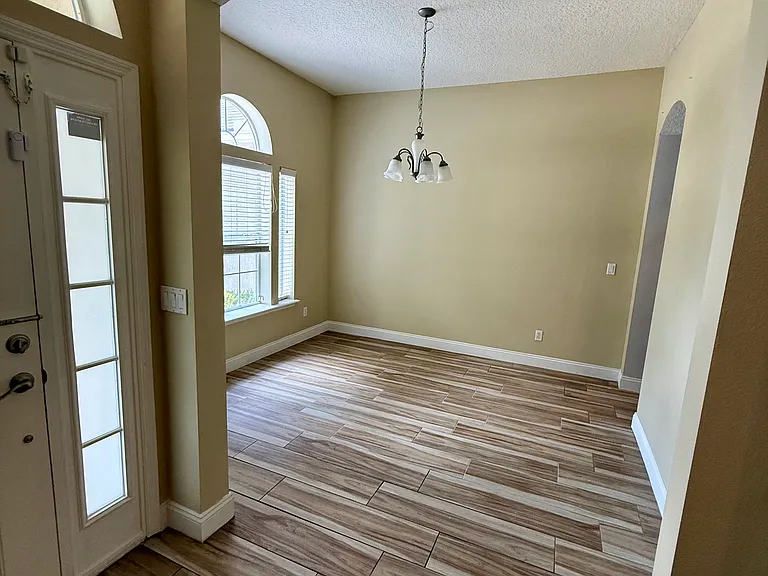 7058 Candle Forest Ct — Photo 4