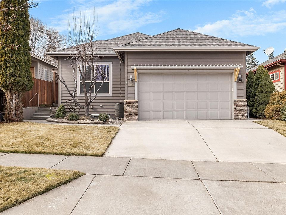 1st image of 1245 SW Tanner Ct