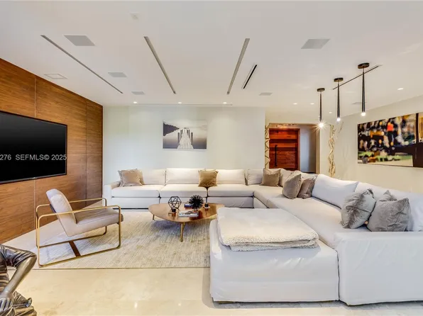 1701 Espanola Dr, Miami, FL 33133