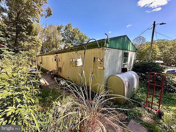 5th image of 6805 Black Bear Rd