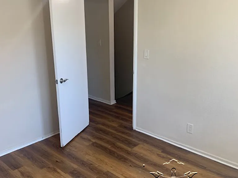 320 Bennett St #3 — Photo 13