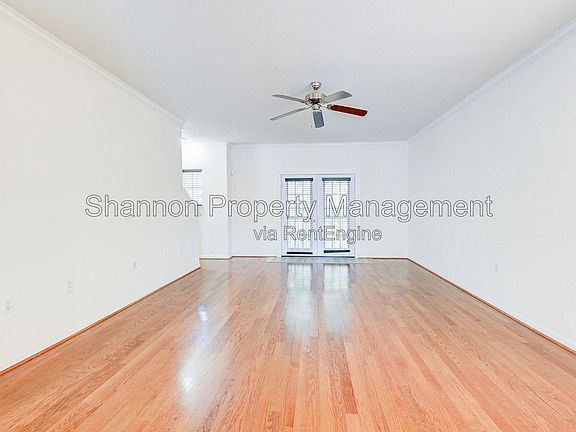 3rd image of 9200 Westheimer Rd APT 705