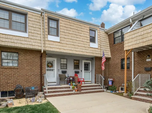 2202 Tudor Ct, Hillsborough, NJ 08844