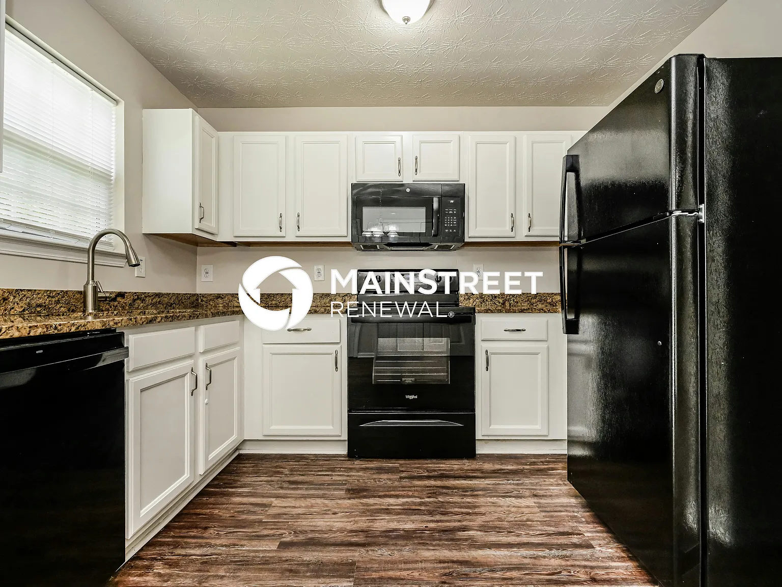 7012 Setters Way — Photo 3