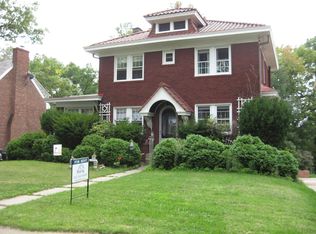 21 Vernon Dr, Pittsburgh, PA