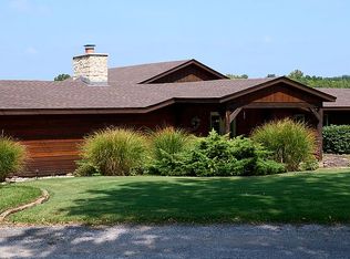 55502 E 300 Rd, Monkey Island, OK 74331