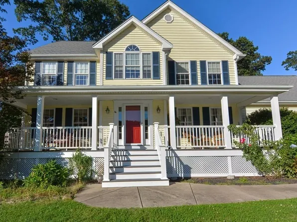 34 Highridge Rd, Bellingham, MA 02019