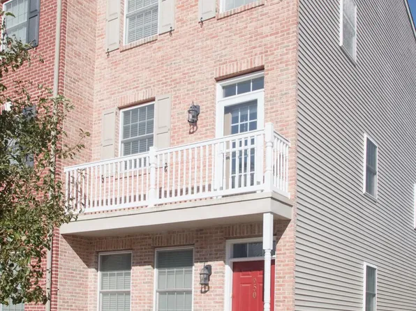 650 Keely St, Philadelphia, PA 19128