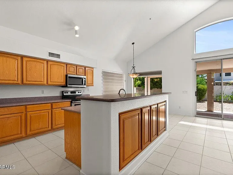 9297 E Blanche Dr — Photo 9
