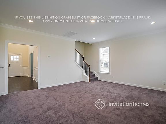 5th image of 1079 Vanguard Dr