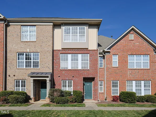 9905 Grettle Ct, Raleigh, NC 27617