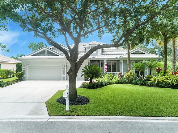 2nd image of 8044 SE Sequoia Dr