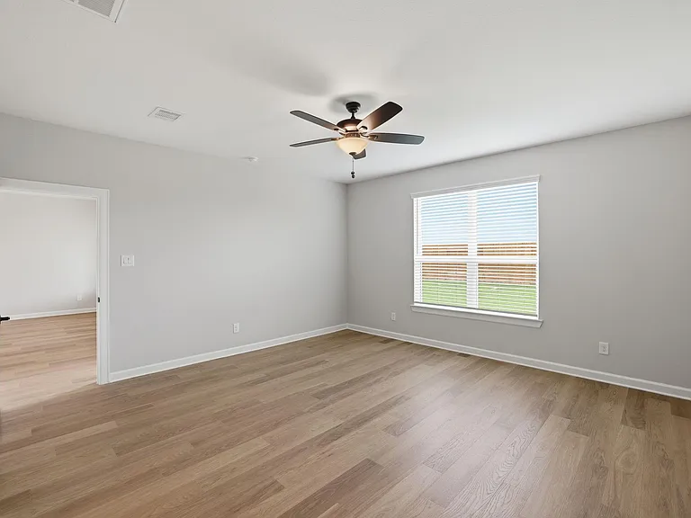 3060 Sorrento Hill Dr — Photo 15