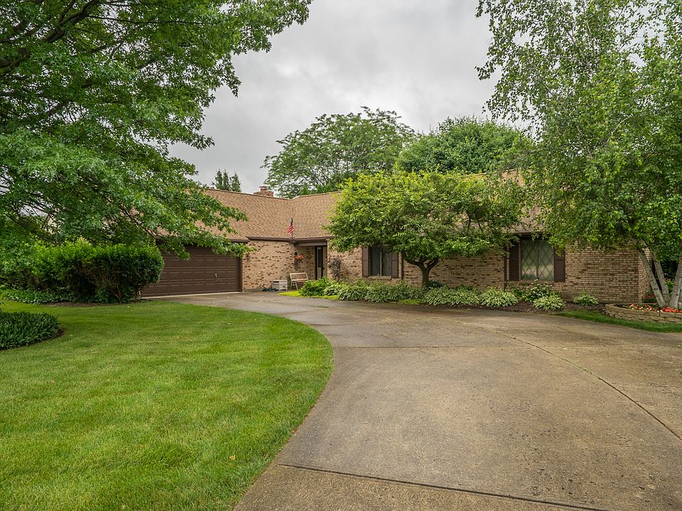 1st image of 1000 Meadowlark Dr