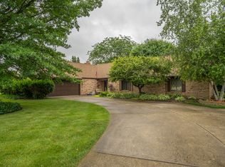 1000 Meadowlark Dr, Enon, OH 45323