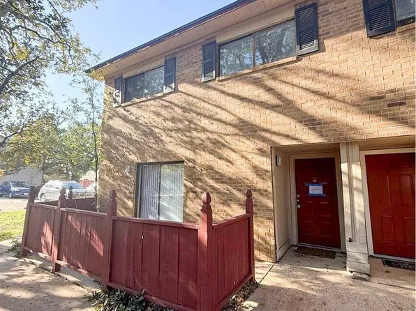 2402 Blanco Dr #B, College Station, TX 77845