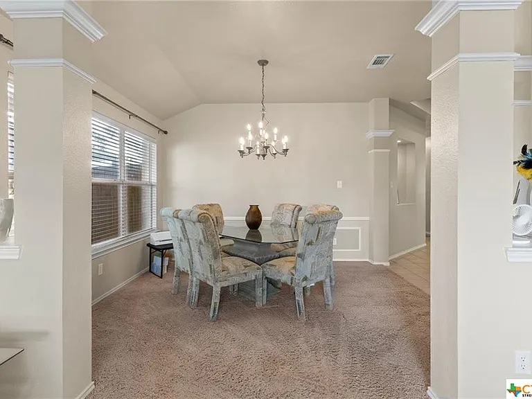 703 Prospector Trl — Photo 4