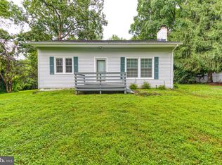 317 Adahi Rd SE, Vienna, VA 22180