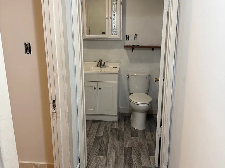 Full Bathroom with bathtub