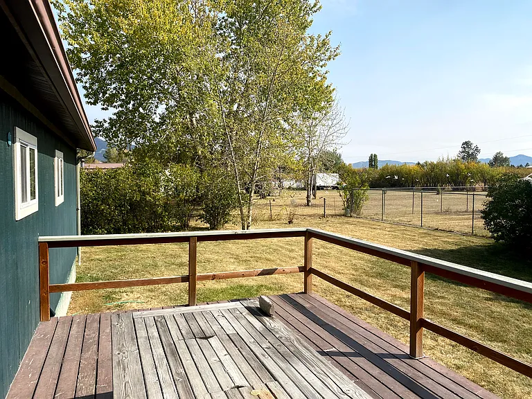 4270 E Valley Center Rd #A — Photo 15