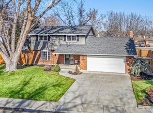 10470 W Shadybrook Dr, Boise, ID 83704