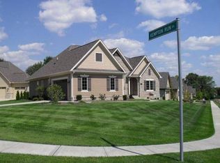 1100 Kempton Run Dr, Columbus, OH