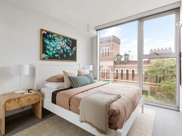 802 Dean Street image 7 of 10