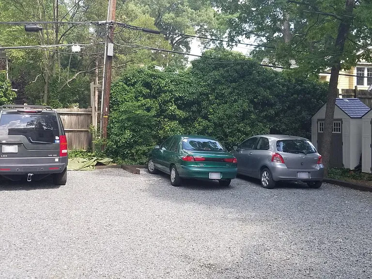 2127 Kirkwood Ave — Photo 16
