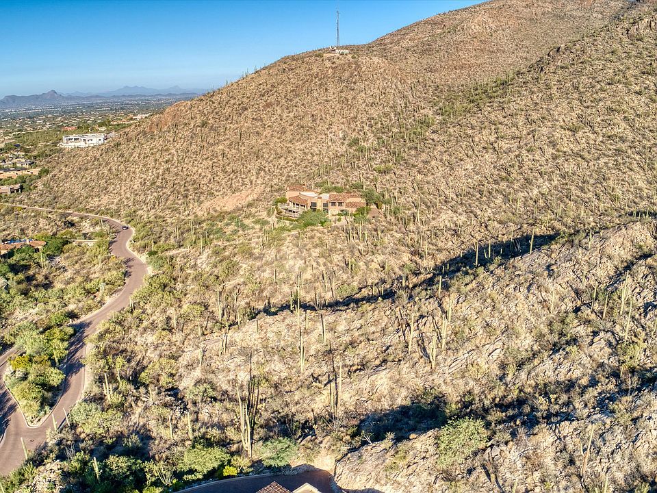 2nd image of 7515 N Secret Canyon Dr #39