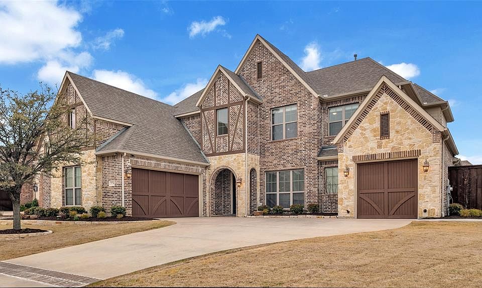 1st image of 3738 Ferndale Ln