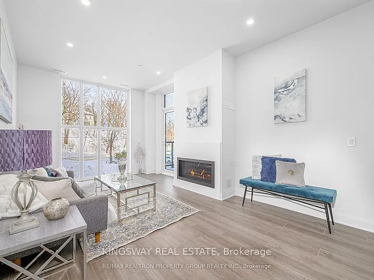 99 Louisa St S #218 — Photo 12