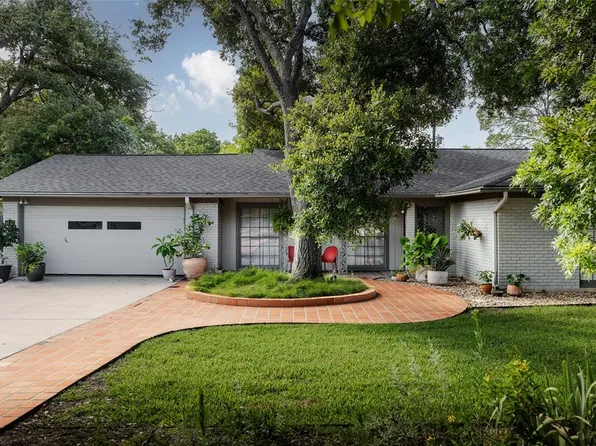 5907 Bullard Dr, Austin, TX 78757