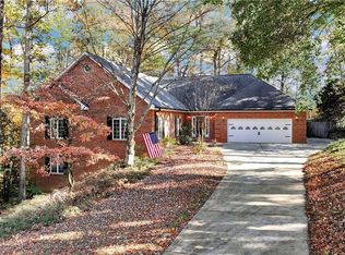 4570 Deep Creek Dr, Sugar Hill, GA 30518