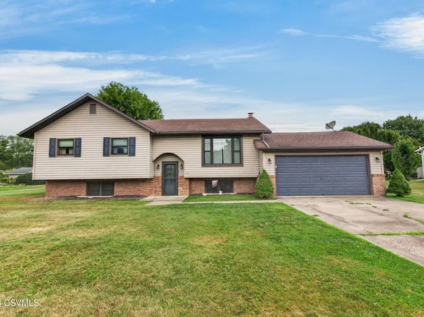 130 Greenwood Dr, Bloomsburg, PA 17815