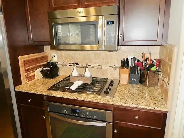 693 Kaweah Ave — Photo 16