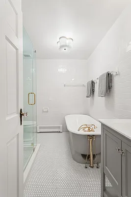 Rented by Compass | media 26