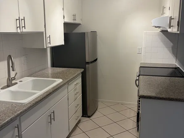 128 Kennan St APT 4, Santa Cruz, CA 95060