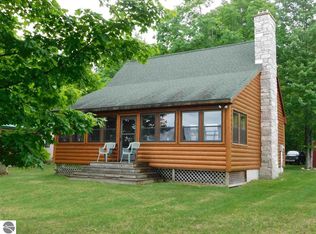4344 N Shore Dr NE, Kalkaska, MI 49646
