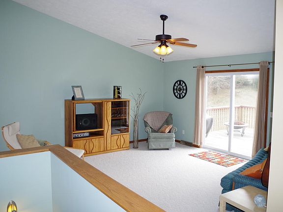 5th image of 9174 Glengarry Ct SE