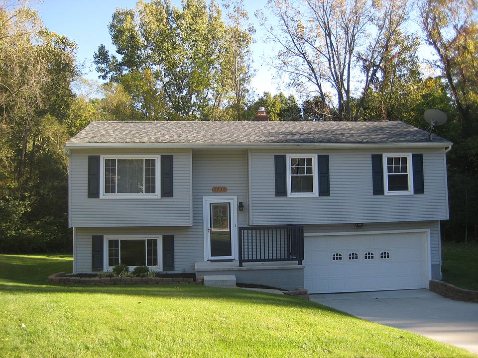 1st image of 1939 Thorpe Cir
