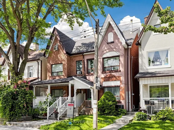 308 Roxton Rd, Toronto, ON M6G 3P9