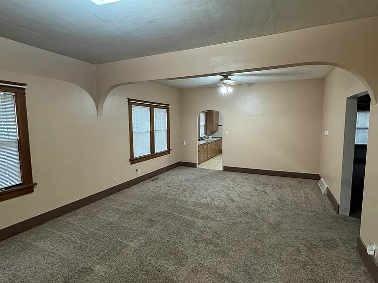 406.5 S Chicago Ave #2 — Photo 8