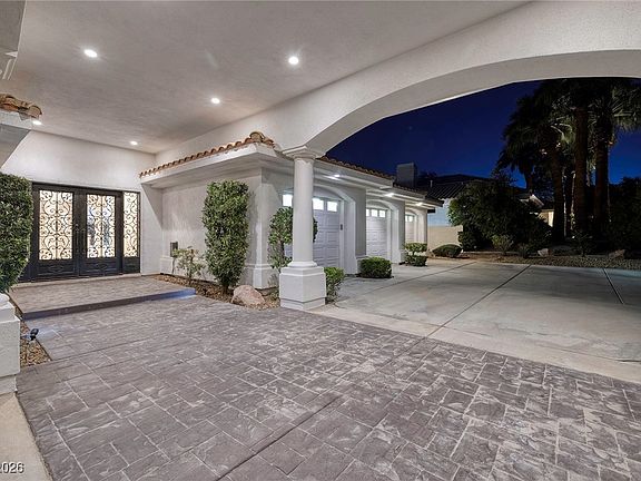 2nd image of 7421 Silver Palm Ave